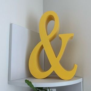 Ampersand Decor / Bookend